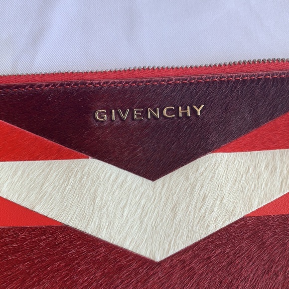 Givenchy clutch - Picture 2 of 11